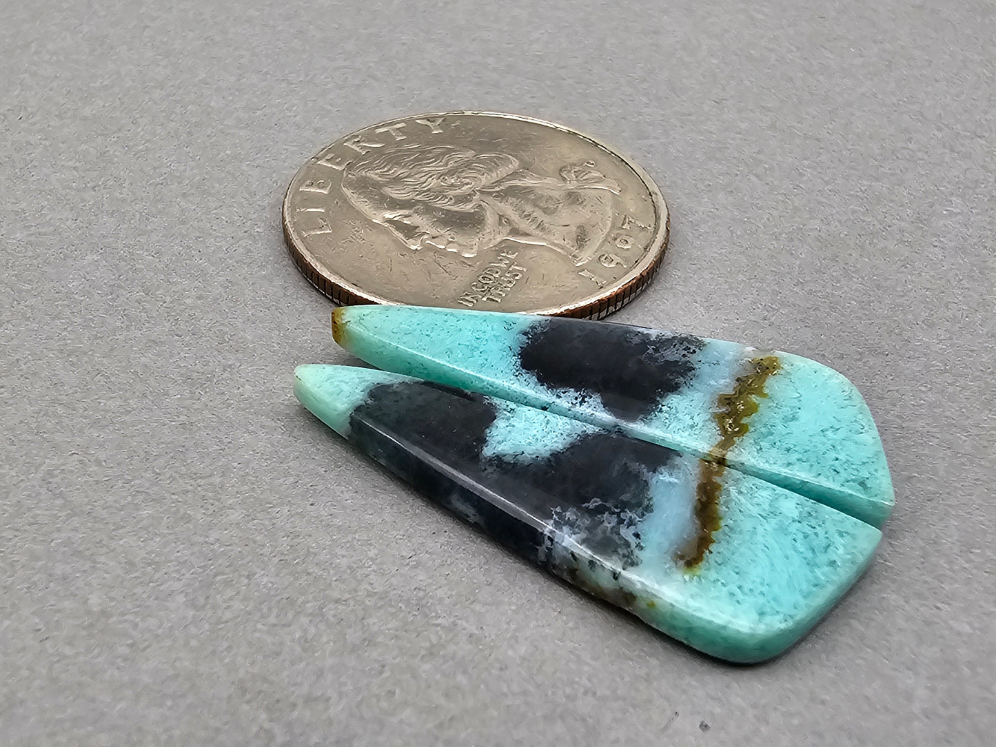 Chrysocolla natural Cabochon Pair