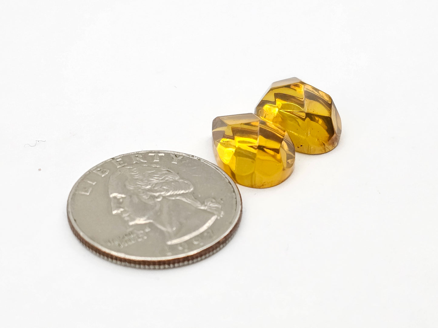 Amber half faceted set