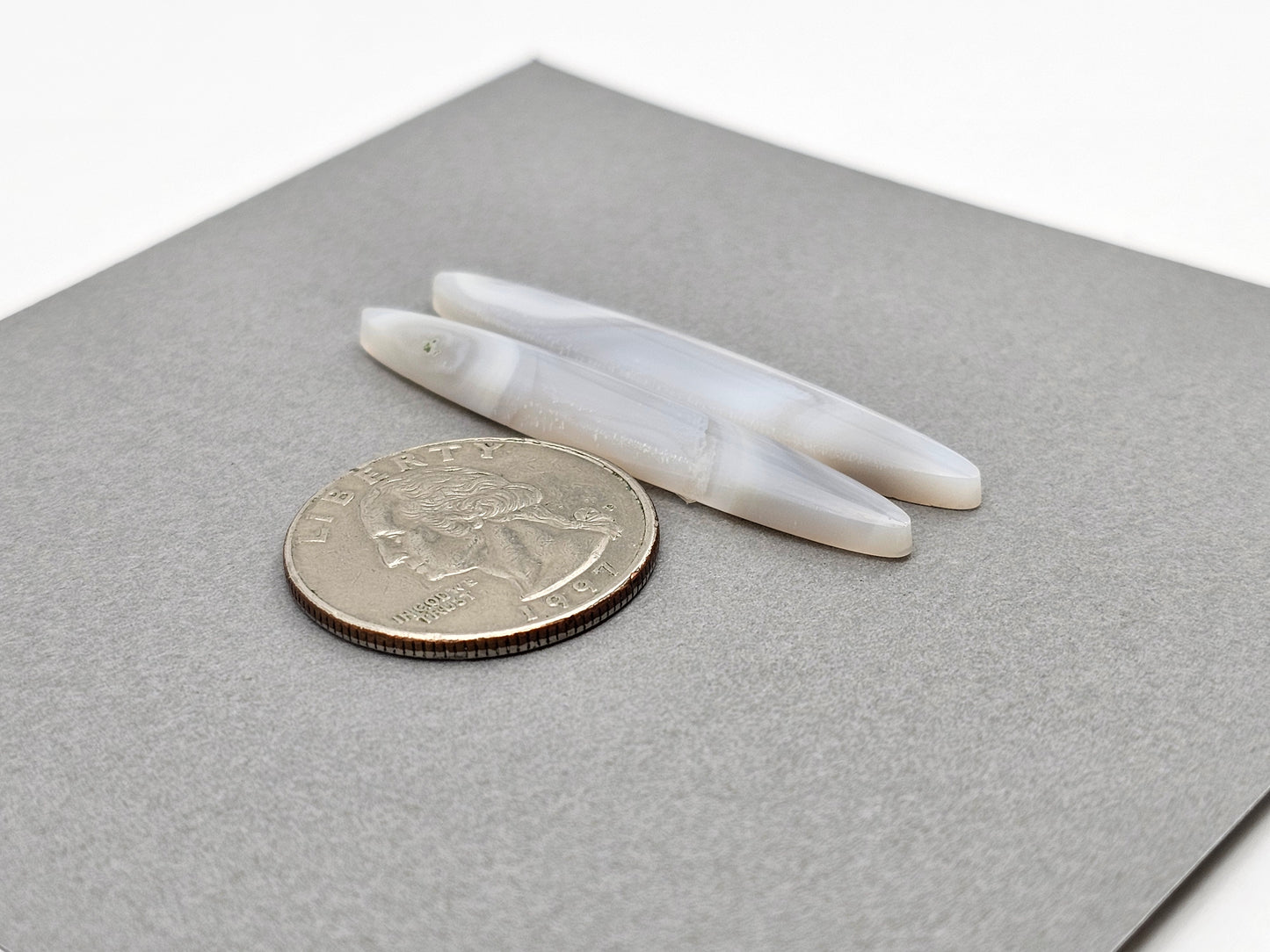 Gray banded agate pair