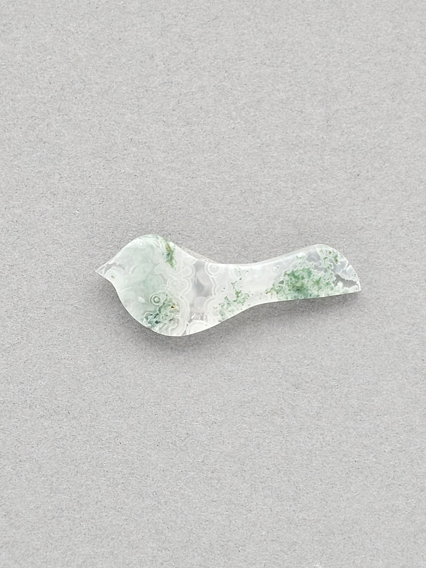 Moss agate bird cabochon