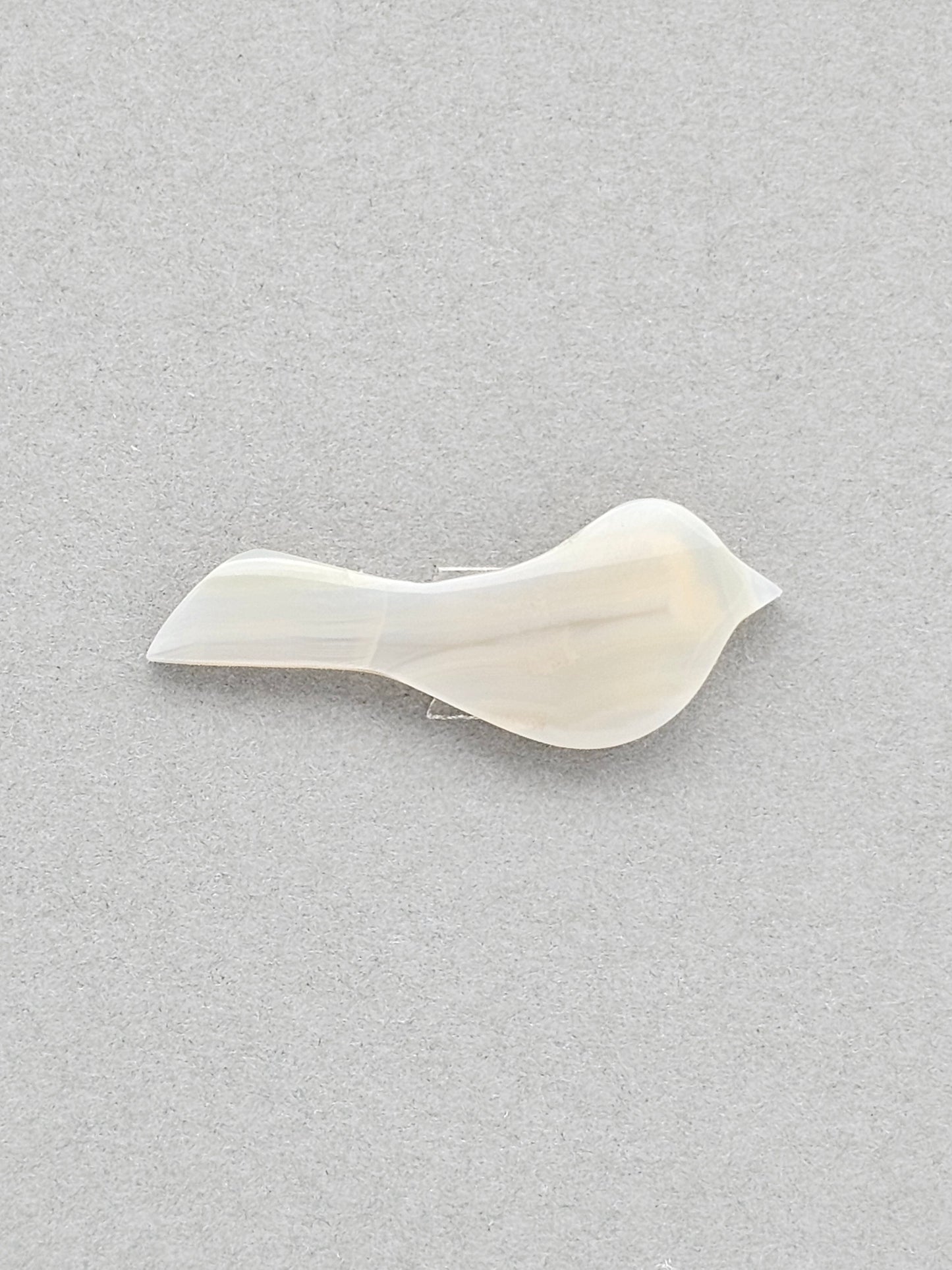 Gray agate bird cabochon