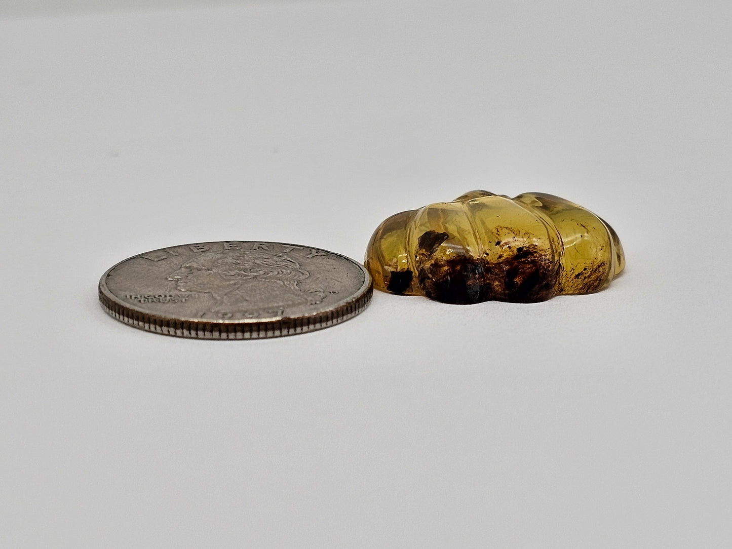 Amber pumpkin cabochon