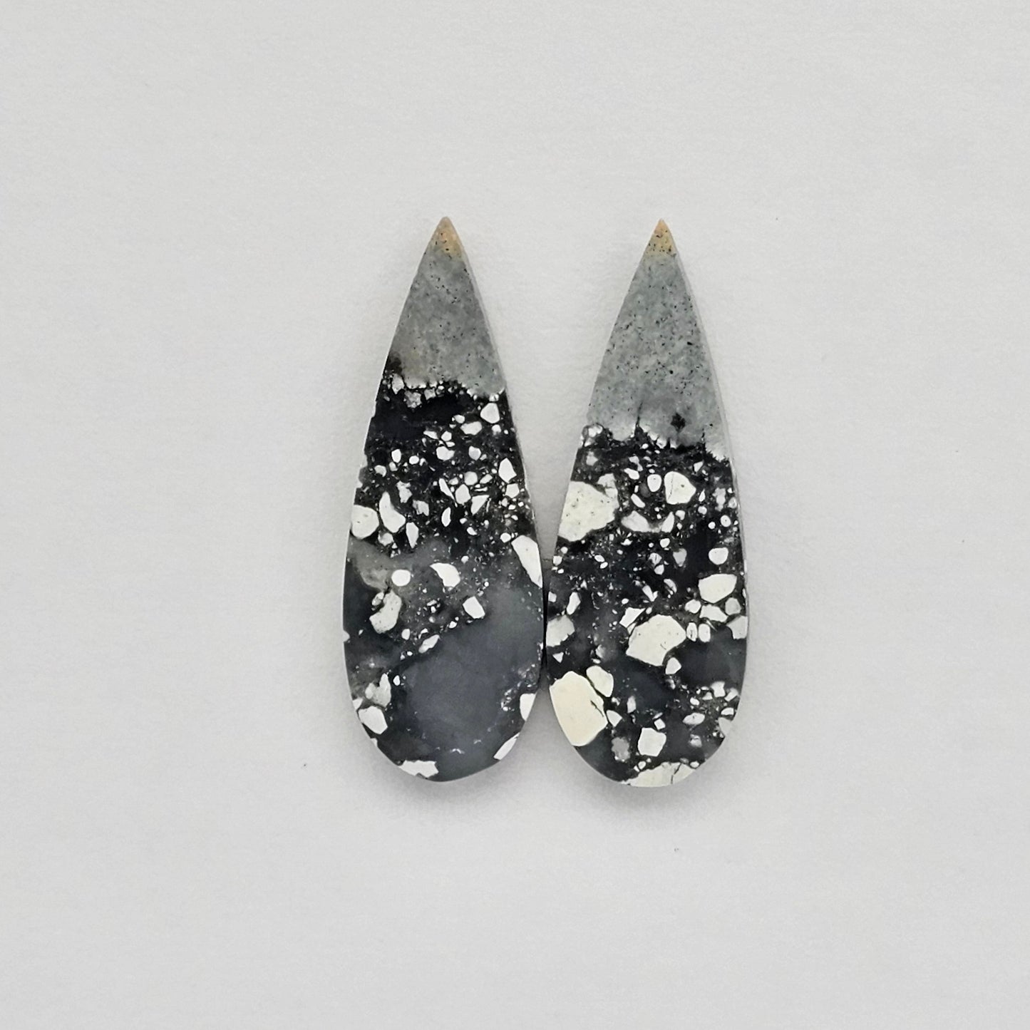 Maligano Jasper cabochon pair