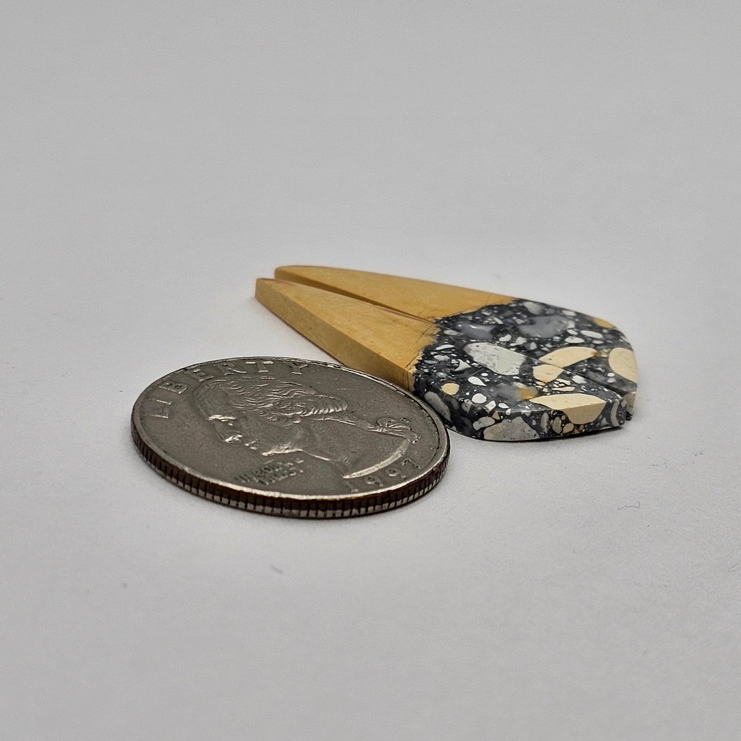 Maligano Jasper cabochon pair