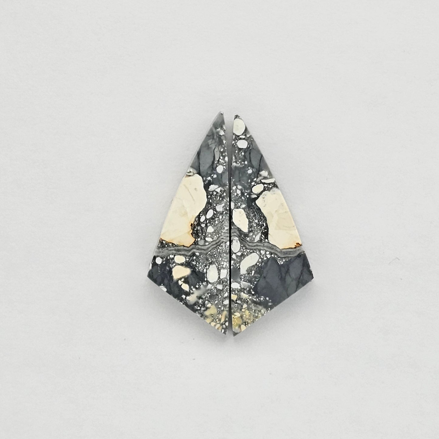 Maligano Jasper cabochon pair