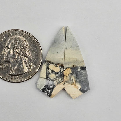 Maligano Jasper cabochon pair