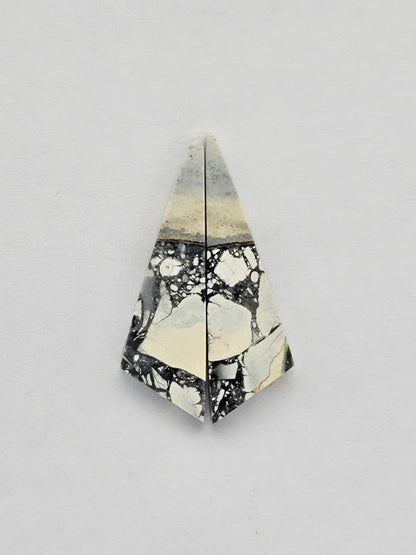 Maligano Jasper cabochon pair