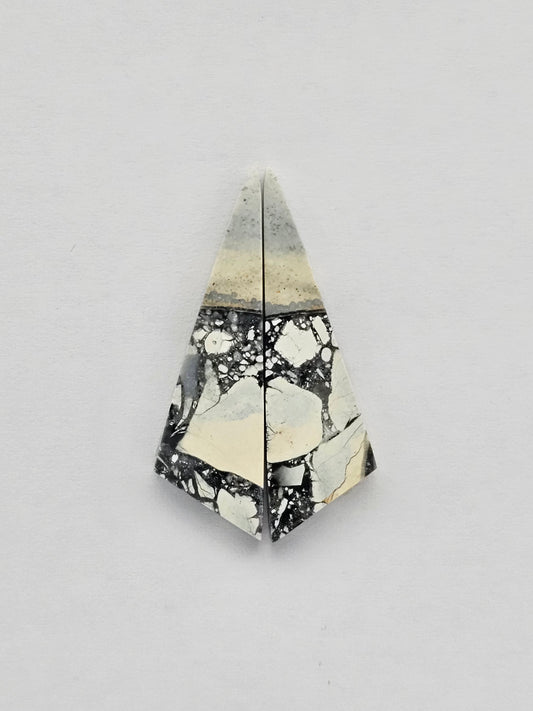 Maligano Jasper cabochon pair