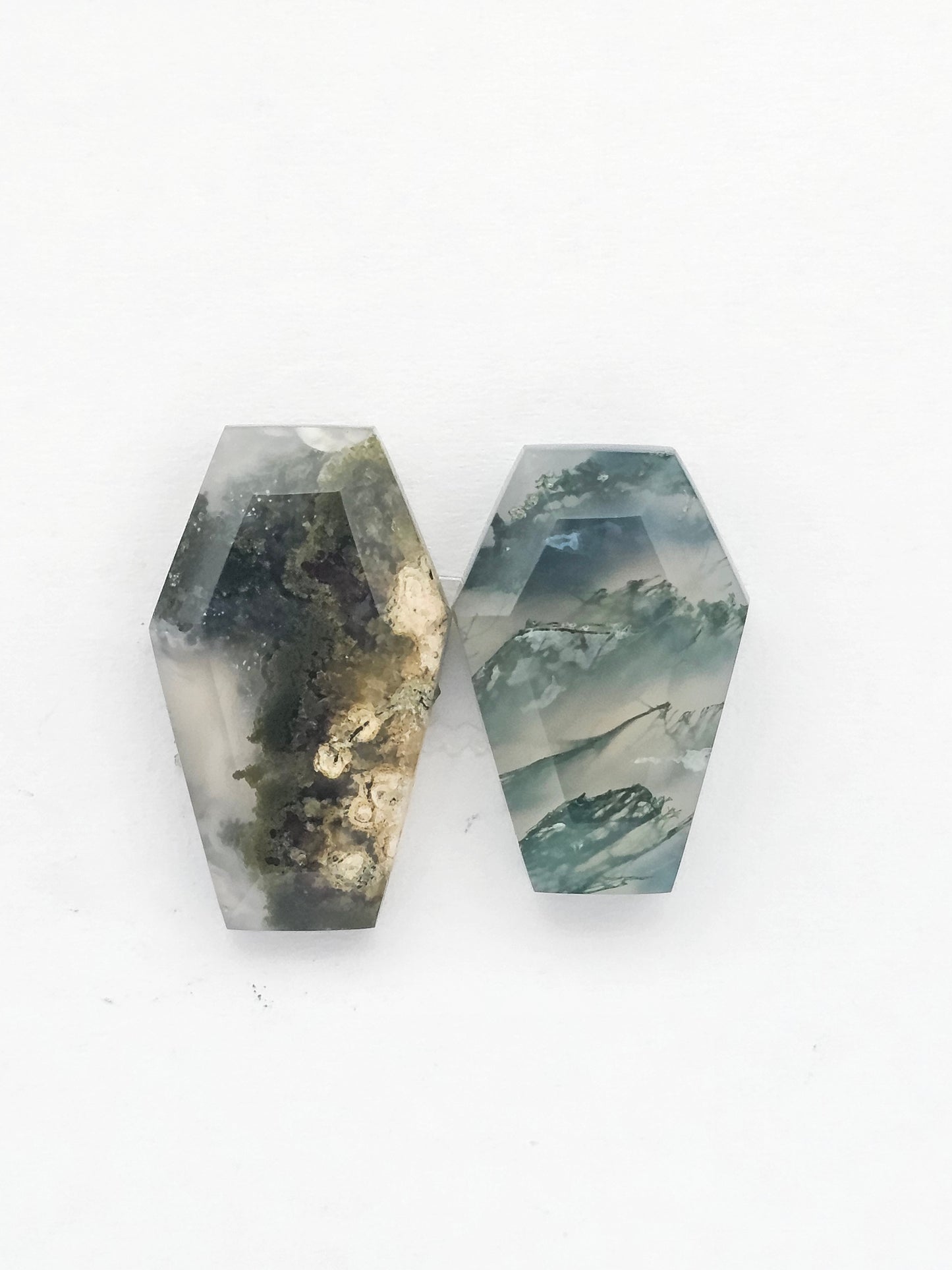 Moss agate coffin cabochon set