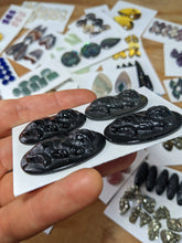 Load image into Gallery viewer, Rainbow obsidian carved cats
